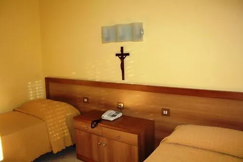 La Casa Di Nazareth Otel 2*